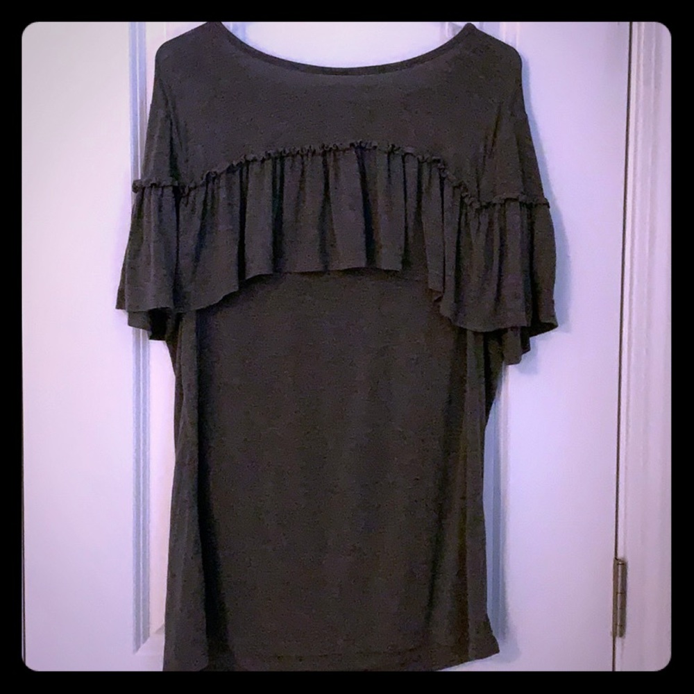 Beautiful grey nursing/breastfeeding top